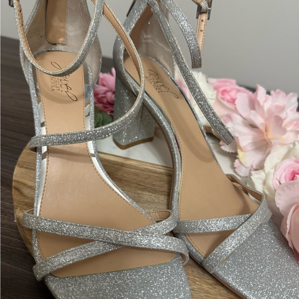 Jewel Badgley Mischka - Devorah Evening Sandals - Size 9 - NWOB - Picture 3 of 7